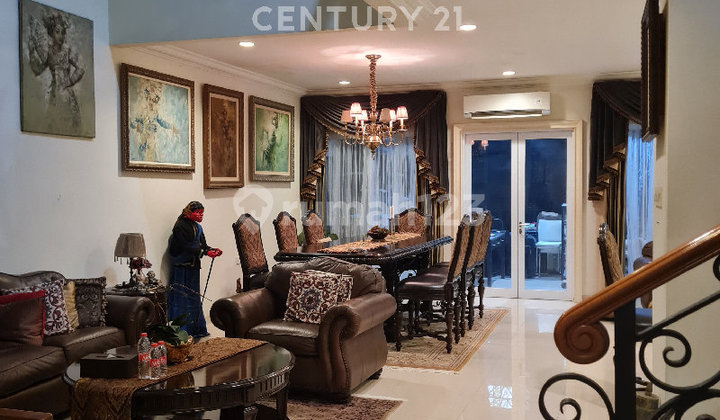 For Sale Luxury House In Lippo Karawaci Central