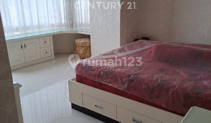 Taman Anggrek Good Apartment Ready to Occupy Strategic Taman Anggrek Good Apartment Ready to Occupy Strategic