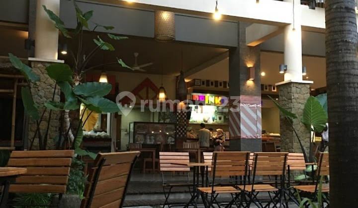 Teuku Umar Strategic Restaurant Building Denpasar Bali Teuku Umar Strategic Restaurant Building Denpasar Bali