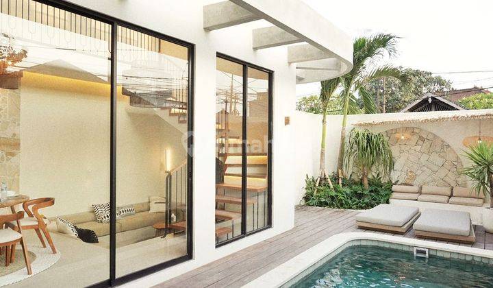 Villa Modern Tropical Kunti Seminyak Bali 2