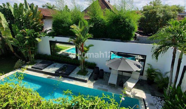 Strategic Minimalist Villa Kerobokan Seminyak Bali 1