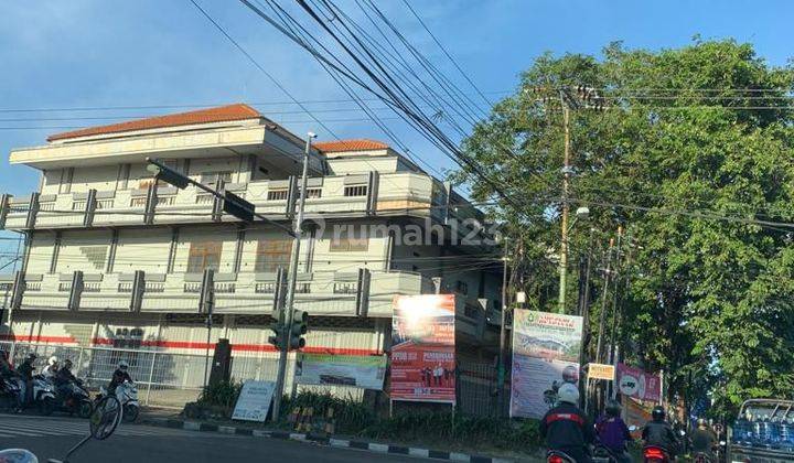 Large Shophouse Mahendradata Buluh Indah Denpasar Bali 1