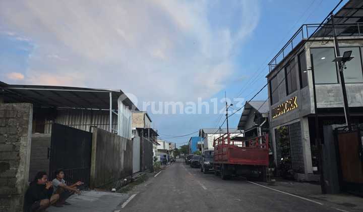 Gudang Besar Strategis Pergudangan Gunung Sampang Mahendradata Denpasar Bali