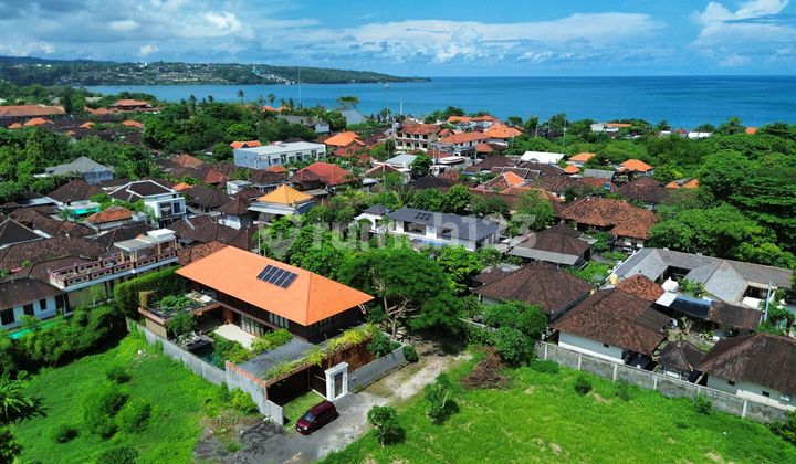 Villa Mewah Dekat Pantai Jimbaran Bali