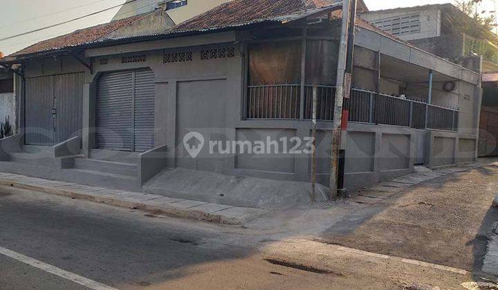 Rumah Dijual Senen, Luas 117 Meter, Kode 19408 Wb 1