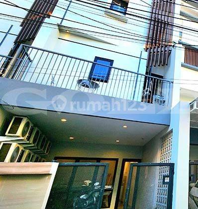 Rumah Dijual Grogol, Luas 4x25 Meter, Kode 20021 Br ak 1