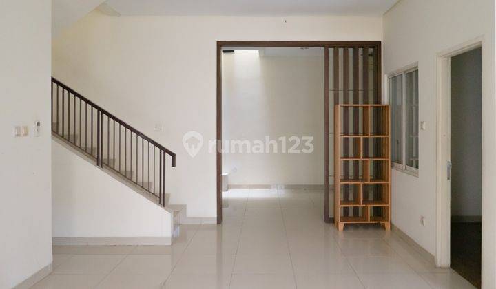 Rumah Puri Mansion Luas 150m2 Renov 2.5 Lantai 10