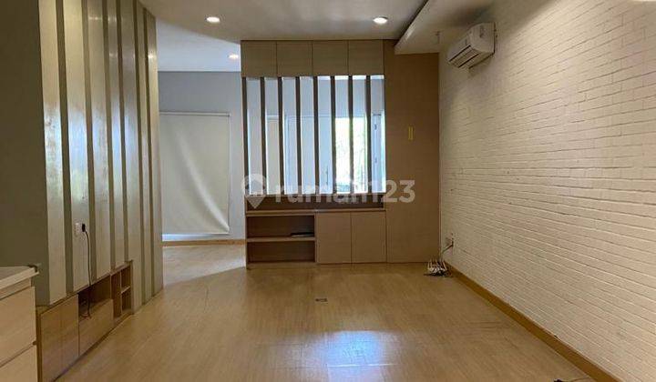 Rumah Bagus Golf Lake Residence 8x20 Semi Furnish 1