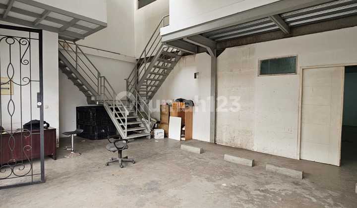 Gudang Bizpark Daan Mogot 9x20 Harga Nego