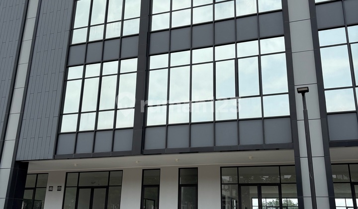 Disewakan Ruko Gandeng Marina Bay Pik 2 Kondisi Brand New Disewakan Ruko Gandeng Marina Bay Pik 2 Kondisi Brand New