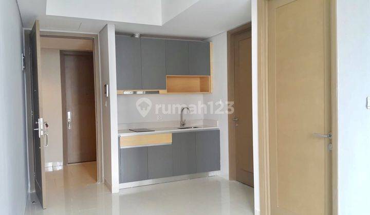 Apartemen Taman Anggrek Residence 1 BR Semi Furnished 1