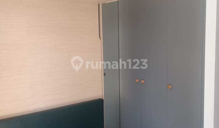 Studio Apartemen Taman Anggrek Residence Semi Furnished 2