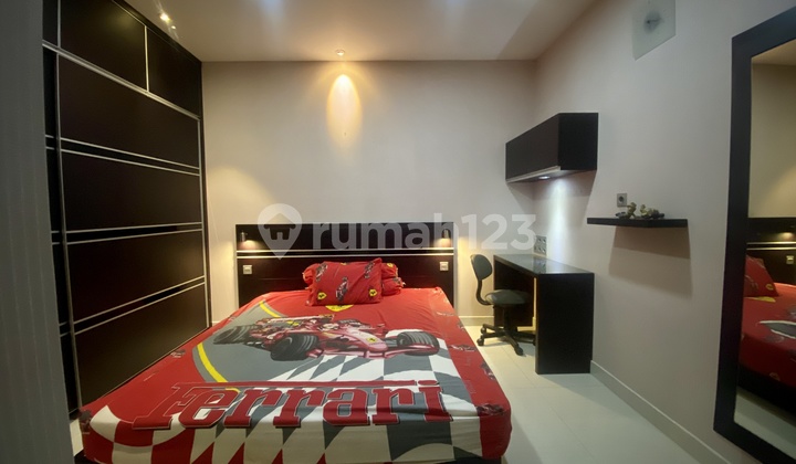 Apartemen 1 Kamar Tidur Mewah Berfurnitur di Central Park Residence