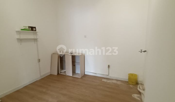 Rent a Kiosk Shop Office at Mediterania Garden Residence 2 West Jakarta 1