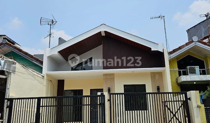 Rumah dijual di Taman Harapan Baru Bekasi
