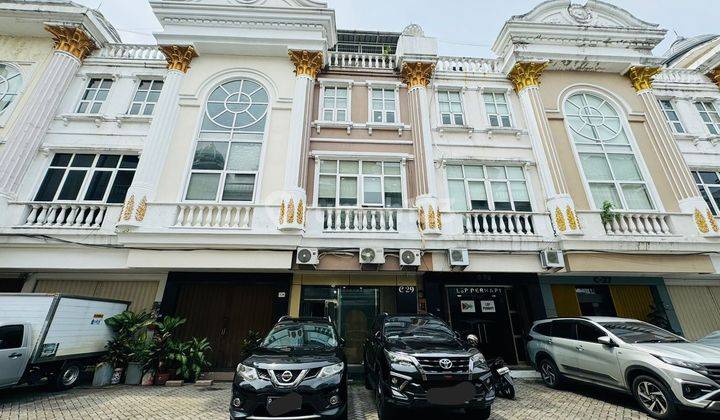 Dijual Ruko 4 lantai di Crown Palace Tebet Jakarta Selatan 1