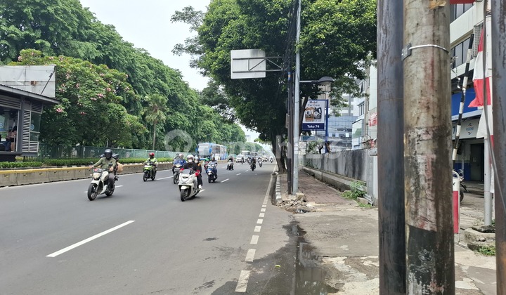 Shop House for Rent in Gunung Sahari Permai Complex, Central Jakarta 2