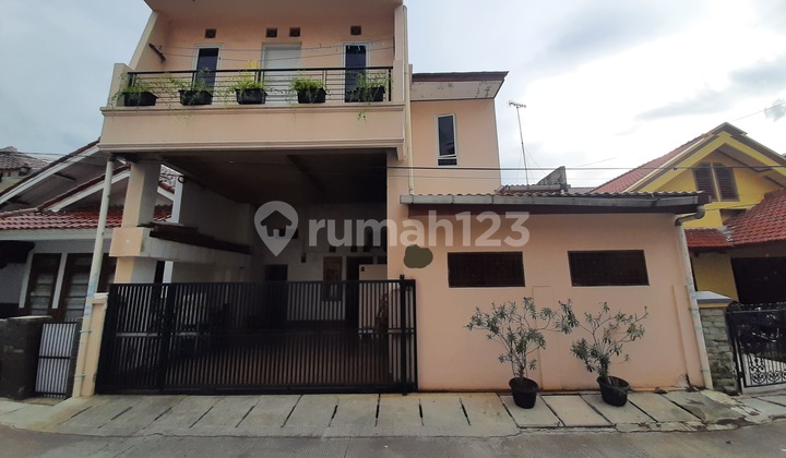 Rumah / Dapur Dijual Di Jalan Kecapi Kelapa Gading Jakarta Utara Rumah / Dapur Dijual Di Jalan Kecapi Kelapa Gading Jakarta Utara