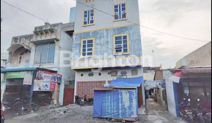 RUMAH DI SEKITAR PASAR 3 MEDAN AMPLAS 2