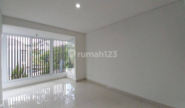 Jual Murah, Rmh Dgn Tanah 300 M2 Di Citra Gran Cibubur 2