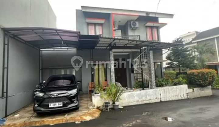 Rumah Hoek Dlm Komplek Ciracas Jakarta Timur