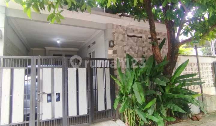 Rumah Cantik Siap Huni di Cibubur Country Rumah Cantik Siap Huni di Cibubur Country