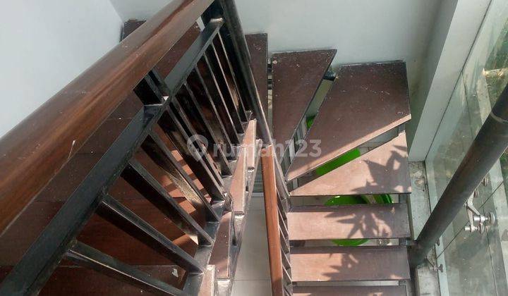 Rumah Hoek Rapih Dan Siap Huni Bukit Golf Cibubur 2