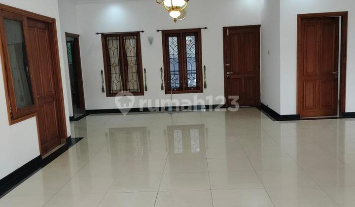 Dijual Rumah Mewah di Kavling Dprd Transyogi Cibubur 2
