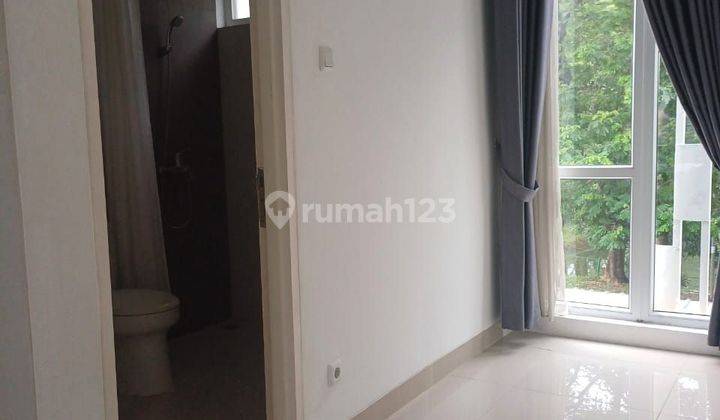 Termurah, Jual Butuh, Rumah  Depan Taman Di Citra Gran Cibubur 2