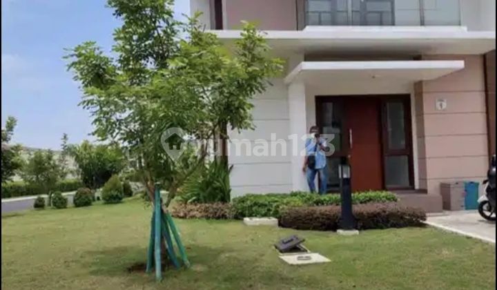 Dijual Rumah Hoek di Summarecon Bekasi
