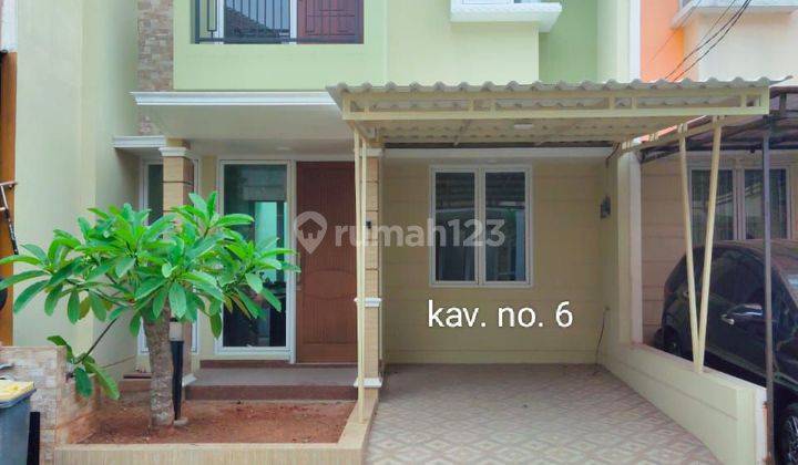 Rumah Dalam Townhouse Dekat Toll Strategis 1