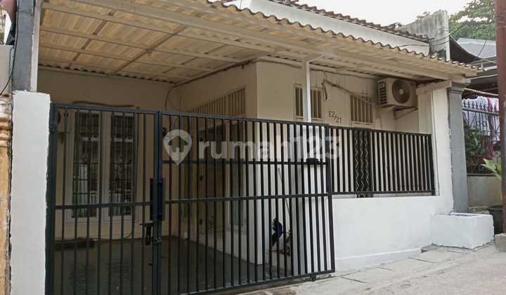 Rumah Dalam Komplek Lokasi Strategis 1