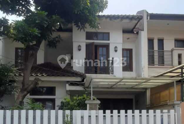 Affordable House in Pondok Indah, Wide Street