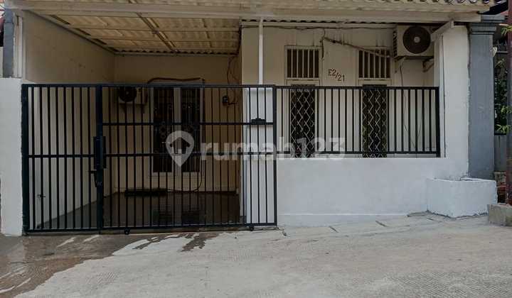 Rumah Dalam Kompleks Lokasi Strategis 1