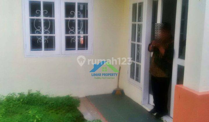 Rumah 2 Lantai Siap Huni Dan Strategis di Legenda Wisata Cibubur 2