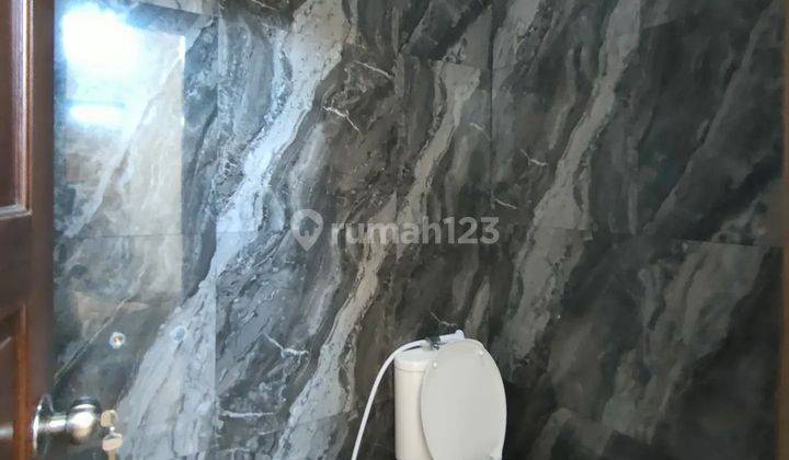 Perumahan Rumah Baru, Komersil Premium Dijual di Lamongan Kota, Dekat Sama Alun Alun Lamongan Sudah Sertipikat Hak Milik 4