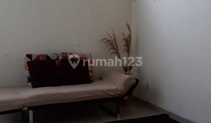 Rumah minimalis di Green Beji Residence. Dekat Bns 7