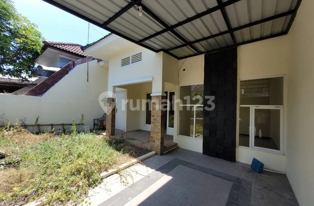 Frida- DiJual Rumah di TAMAN TIARA , Sidoarjo , Sidoarjo , Jawa Timur

Deskripsi Properti, 
Transaksi : Jual
Tipe : Rumah
Alamat : TAMAN TIARA
Lokasi : Sidoarjo , Sidoarjo , Jawa Timur
Sertifikat : SHM
Luas Tanah : 128 m2
Luas Bangunan : 90 m2
Kamar Tidur