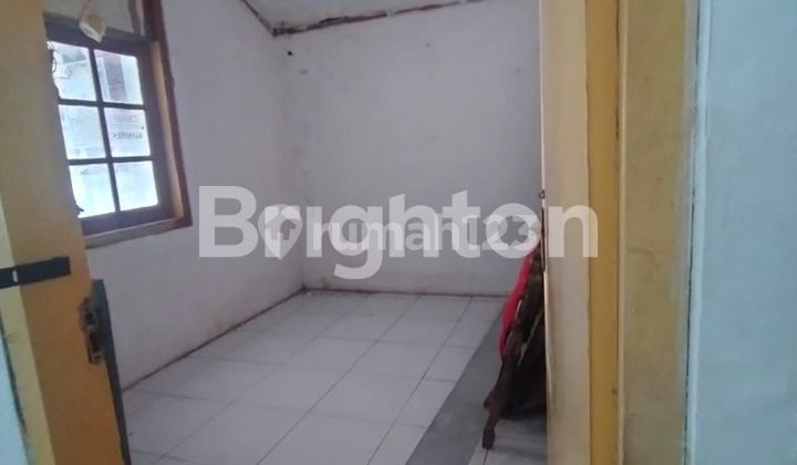 Ready-to-occupy house in Kepuhkiriman, Waru, Sidoarjo. 2