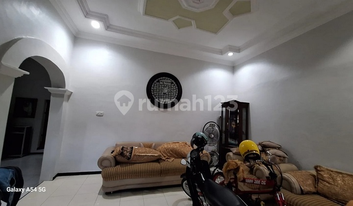 Frida- DiJual Rumah di PONDOK JATI , Sidoarjo , Sidoarjo , Jawa Timur

Deskripsi Properti, 
Transaksi : Jual
Tipe : Rumah
Alamat : PONDOK JATI
Lokasi : Sidoarjo , Sidoarjo , Jawa Timur
Sertifikat : SHM
Luas Tanah : 176 m2
Luas Bangunan : 176 m2
Kamar Tidu 2