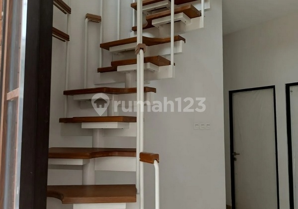 Frida- DiJual Rumah di OSAKA BLOSSOM , Gedangan , Sidoarjo , Jawa Timur
Deskripsi Properti,
Transaksi : Jual
Tipe : Rumah
Alamat : OSAKA BLOSSOM
Lokasi : Gedangan , Sidoarjo , Jawa Timur
Sertifikat : HGB
Luas Tanah : 72 m2
Luas Bangunan : 36 m2
Kamar Ti Frida- DiJual Rumah di OSAKA BLOSSOM , Gedangan , Sidoarjo , Jawa Timur
Deskripsi Properti,
Transaksi : Jual
Tipe : Rumah
Alamat : OSAKA BLOSSOM
Lokasi : Gedangan , Sidoarjo , Jawa Timur
Sertifikat : HGB
Luas Tanah : 72 m2
Luas Bangunan : 36 m2
Kamar Ti