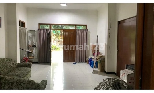 Frida- DiJual Rumah di JL SLAMET SURABAYA , Genteng , Surabaya , Jawa Timur

Deskripsi Properti, 
Transaksi : Jual
Tipe : Rumah
Alamat : JL SLAMET SURABAYA
Lokasi : Genteng , Surabaya , Jawa Timur
Sertifikat : SHM
Luas Tanah : 525 m2
Luas Bangunan : 300 m 2