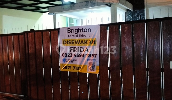 Frida- Disewakan Rumah di JL SEMERU , Magersari , Mojokerto , Jawa Timur

Deskripsi Properti, 
Transaksi : Sewa
Tipe : Rumah
Alamat : JL SEMERU
Lokasi : Magersari , Mojokerto , Jawa Timur
Sertifikat : SHM
Luas Tanah : 171 m2
Luas Bangunan : 200 m2
Kamar T