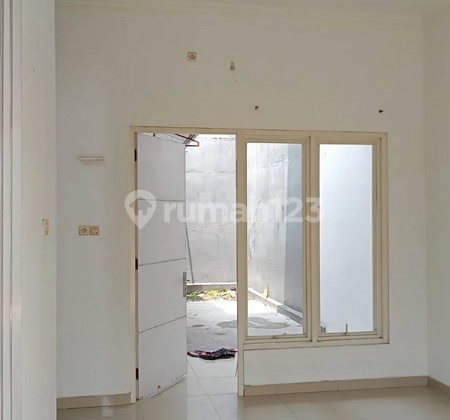 Frida - House for Rent in JATAYU REWWIN, Waru, Sidoarjo, East Java
Property Description,
Transaction: Rent
Type: House
Address: JATAYU REWWIN
Location: Waru, Sidoarjo, East Java
Certificate: HGB (Right to Build)
Land Area: 120 m2
Building Area: 180 m2
Bedrooms Frida - House for Rent in JATAYU REWWIN, Waru, Sidoarjo, East Java
Property Description,
Transaction: Rent
Type: House
Address: JATAYU REWWIN
Location: Waru, Sidoarjo, East Java
Certificate: HGB (Right to Build)
Land Area: 120 m2
Building Area: 180 m2
Bedrooms