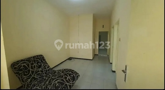 Frida- DiJual Rumah di ISTANA MENTARI , Sidoarjo ,  , Jawa Timur

Deskripsi Properti, 
Transaksi : Jual
Tipe : Rumah
Alamat : ISTANA MENTARI
Lokasi : Sidoarjo ,  , Jawa Timur
Sertifikat : SHM
Luas Tanah : 90 m2
Luas Bangunan : 90 m2
Kamar Tidur : 2
Kamar 