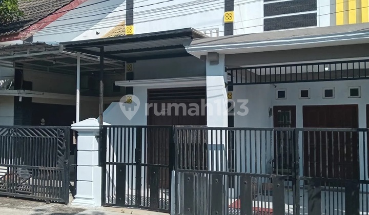 Tyas- DiJual Rumah di GRIYA SALAK , Taman , Madiun 2