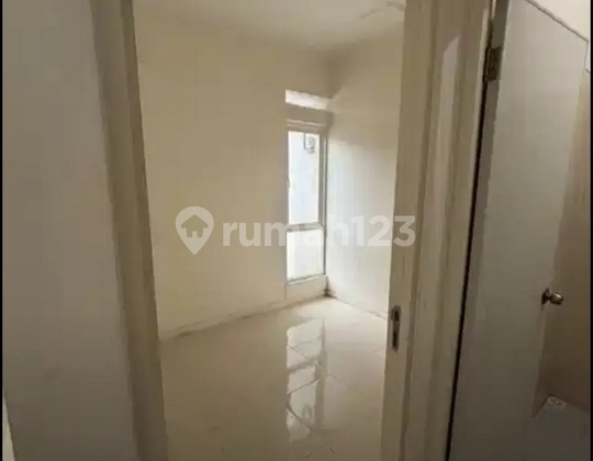 Frida - House for Rent in GRAND SURYA, Gedangan, East Java
Property Description
Transaction: Rent
Type: House
Address: GRAND SURYA
Location: Gedangan, East Java
Certificate: HGB (Right to Build)
Land Area: 73 m2
Building Area: 36 m2
Bedrooms: 2
Bathrooms: Frida - House for Rent in GRAND SURYA, Gedangan, East Java
Property Description
Transaction: Rent
Type: House
Address: GRAND SURYA
Location: Gedangan, East Java
Certificate: HGB (Right to Build)
Land Area: 73 m2
Building Area: 36 m2
Bedrooms: 2
Bathrooms: