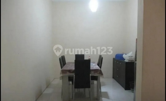 Frida- DiJual Rumah di TAMAN PINANG , Sidoarjo , Sidoarjo , Jawa Timur

Deskripsi Properti, 
Transaksi : Jual
Tipe : Rumah
Alamat : TAMAN PINANG
Lokasi : Sidoarjo , Sidoarjo , Jawa Timur
Sertifikat : SHM
Luas Tanah : 140 m2
Luas Bangunan : 370 m2
Kamar Ti 2