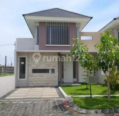 Frida- DiJual Rumah di SAFIRA JUANDA , Gedangan , Sidoarjo , Jawa Timur

Deskripsi Properti, 
Transaksi : Jual
Tipe : Rumah
Alamat : SAFIRA JUANDA
Lokasi : Gedangan , Sidoarjo , Jawa Timur
Sertifikat : HGB
Luas Tanah : 112 m2
Luas Bangunan : 52 m2
Kamar T 1
