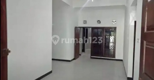 Frida- Disewakan Rumah di PONDOK MUTIARA , Sidoarjo ,  , Jawa Timur

Deskripsi Properti, 
Transaksi : Sewa
Tipe : Rumah
Alamat : PONDOK MUTIARA
Lokasi : Sidoarjo ,  , Jawa Timur
Sertifikat : SHM
Luas Tanah : 135 m2
Luas Bangunan : 135 m2
Kamar Tidur : 2
K
